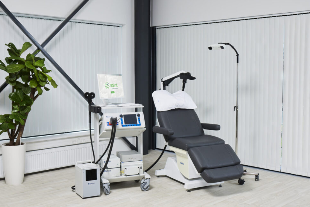 Medical equipment in a clinic room.